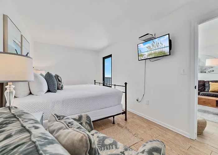 Island Sunrise Unit 561 Holiday home *